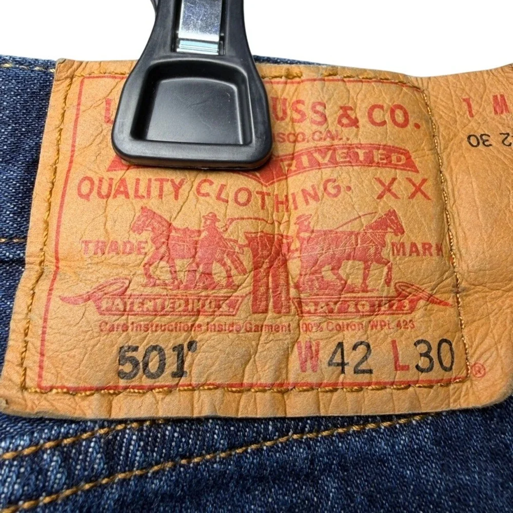 Levis excellent pre